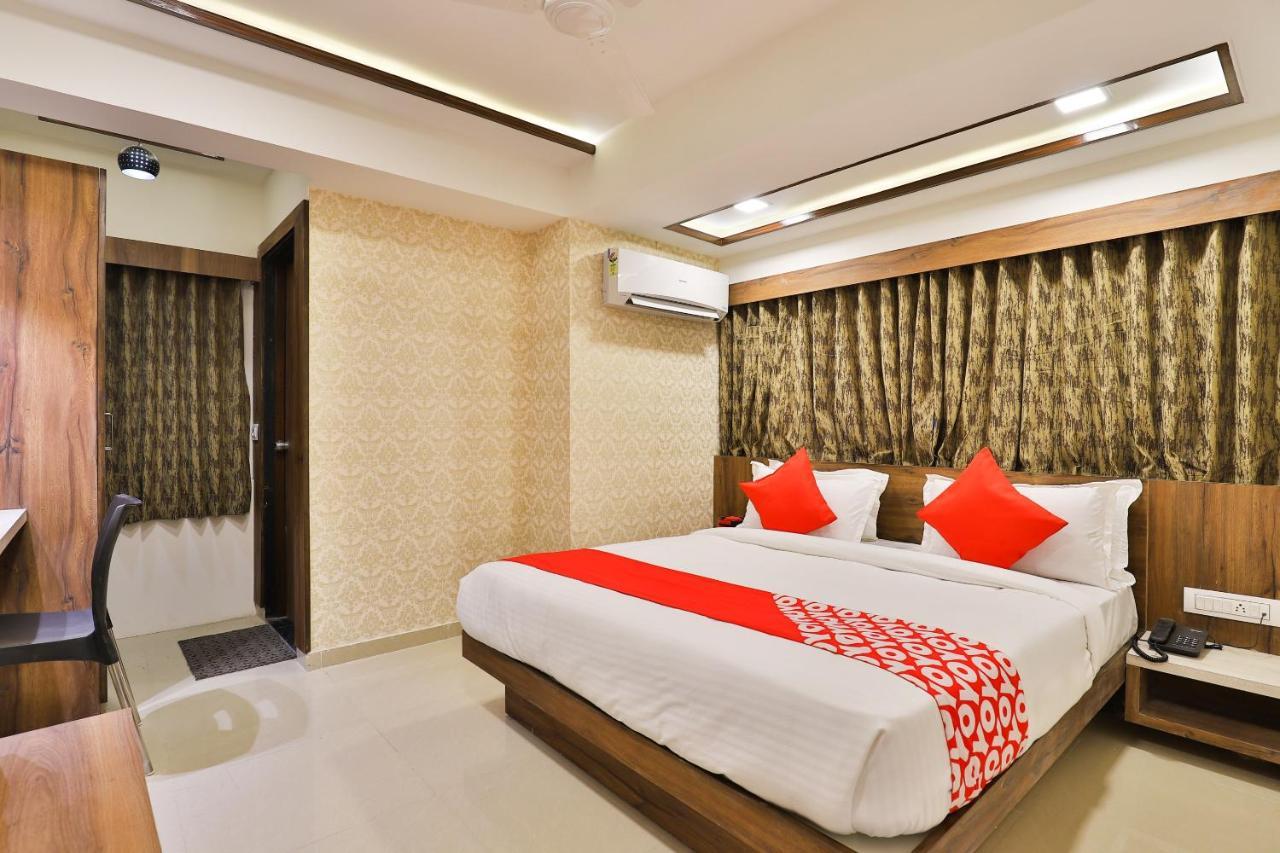 Oyo 24950 Hotel Shree Balaji Residency Ahmedabad Extérieur photo